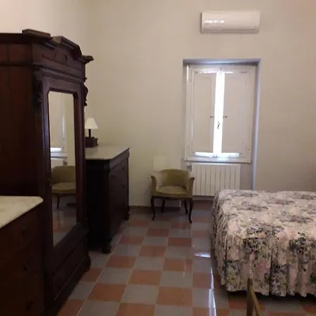 Πανσιόν Il Castellaccio